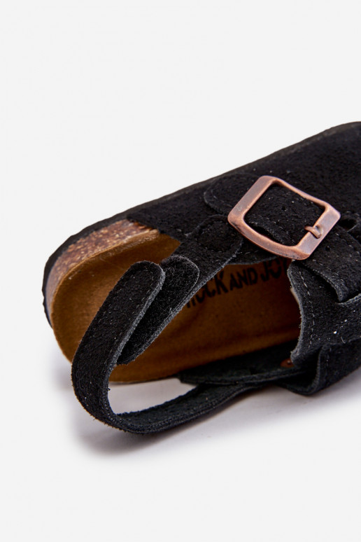 Chinelos infantis com plataforma na cor preta Vulagia