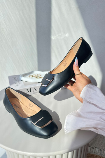 Bailarinas femininas em couro ecológico com enfeites cor preta Edoslli 2