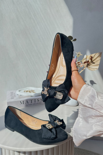 Bailarinas femininas em camurça ecológica com fitas I Broszka cor preta Satris 2