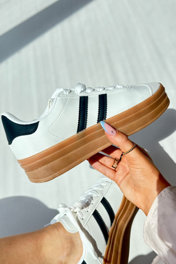 Tênis modelo sapato feminino com plataforma na cor branca Egelia 2