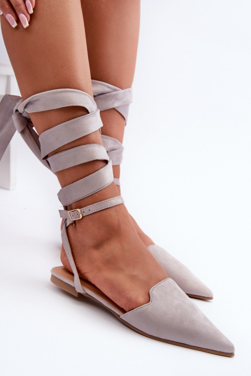 sapatilhas com fitas feitas de camurça ecológica Z Sapatos de bico fino cinza Ellesara