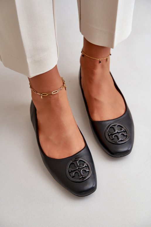 Bailarinas Feminino com enfeites Eko Pele cor preta Rhodike Bailarinas Feminino com enfeites Eko Pele cor preta Rhodike