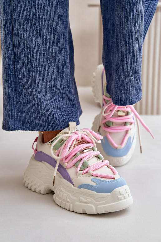 Modelo de tênis calçado feminino com sola maciça da moda em várias cores Nevela Modelo de tênis calçado feminino com sola maciça da moda em várias cores Nevela