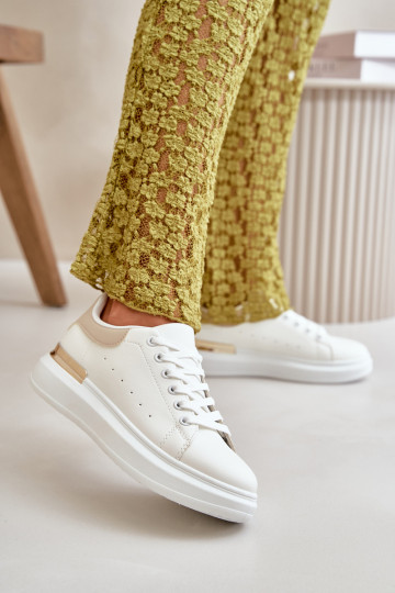 Baixo Sapatos de lazer com uma plataforma de couro ecológico Branco-bege Nevelena