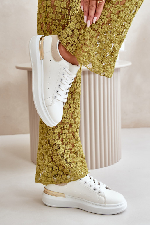 Baixo Sapatos de lazer com uma plataforma de couro ecológico Branco-bege Nevelena