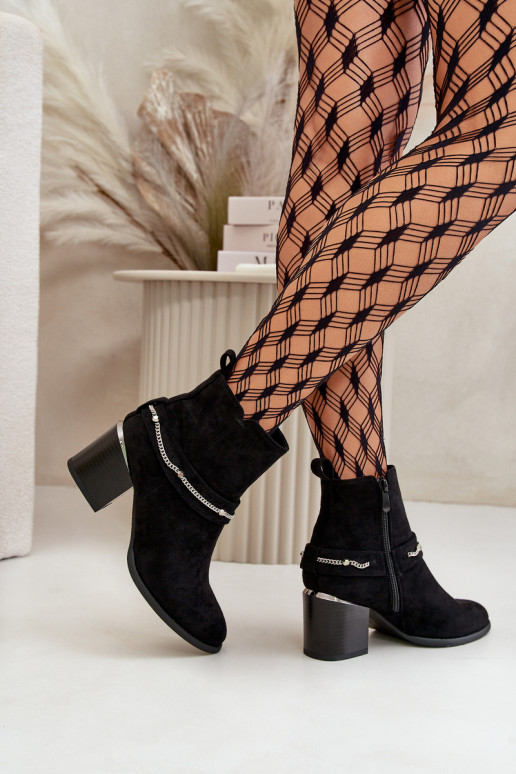 aquecimento Botas femininas com correntes de camurça ecológicaoParae cor preta Hanalen