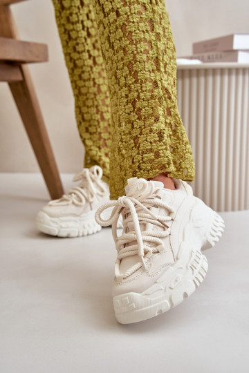 Modelo de tênis sapatos femininos com solas maciças da moda na cor marfim Nevela 2