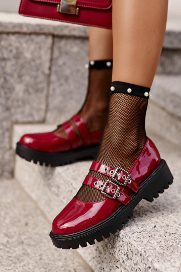 sapato Feminino com listras com efeito verniz Borgonha Terione