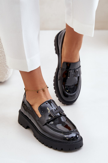 mocassins femininos com efeito verniz Vinceza 62187 cor preta 2