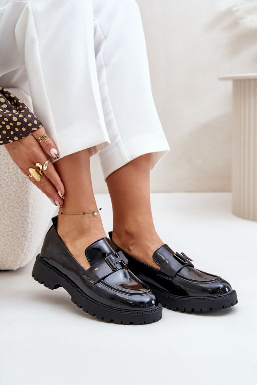 mocassins femininos com efeito verniz Vinceza 62187 cor preta mocassins femininos com efeito verniz Vinceza 62187 cor preta