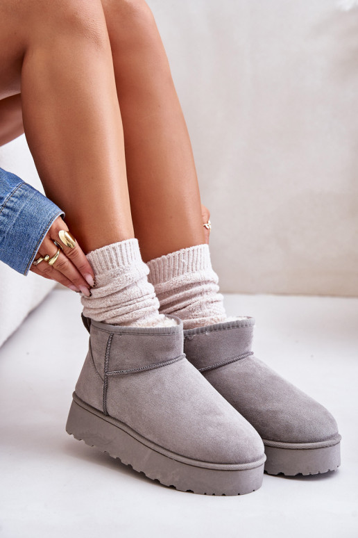 Botas de neve Feminino com uma plataforma aquecimento com pelo por dentro cor cinza Xamella Botas de neve Feminino com uma plataforma aquecimento com pelo por dentro cor cinza Xamella