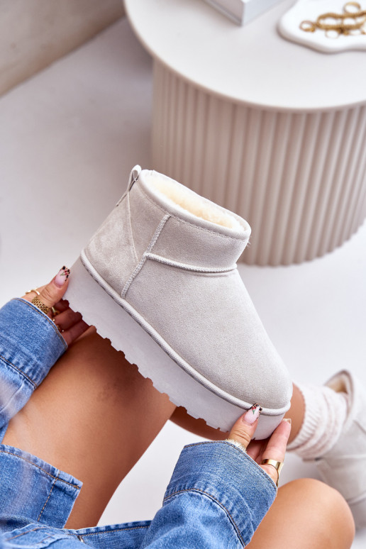 Botas de neve Feminino com uma plataforma aquecimento com pelo por dentro cor cinza Xamella Botas de neve Feminino com uma plataforma aquecimento com pelo por dentro cor cinza Xamella