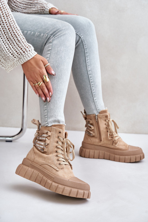 Botas femininas com uma plataforma Com decorações Amarrandom cor marrom Edidda