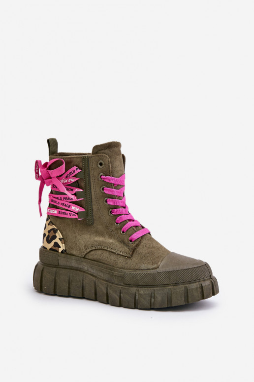 Botas femininas com uma plataforma Com decorações Amarrandom com padrões de pele de leopardo cor verde Edidda Botas femininas com uma plataforma Com decorações Amarrandom com padrões de pele de leopardo cor verde Edidda