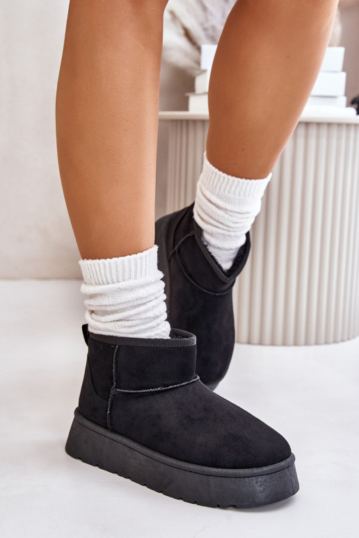 Baixo Botas de neve Feminino com uma plataforma aquecimento com pelo por dentro cor preta Saldren Baixo Botas de neve Feminino com uma plataforma aquecimento com pelo por dentro cor preta Saldren