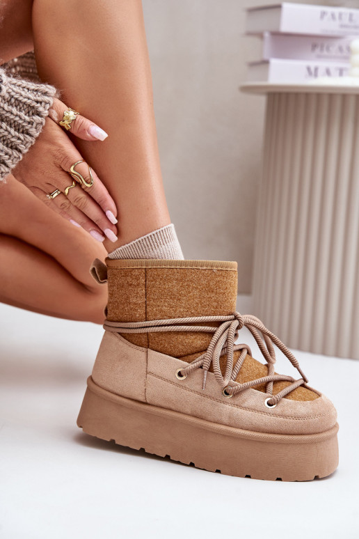 Botas de neve com detalhes elegantes com uma plataforma cor marrom Tem que servora Botas de neve com detalhes elegantes com uma plataforma cor marrom Tem que servora