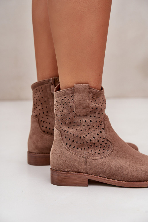 Sapatos de salto alto com salto largo... Sapatos de salto alto com salto largo...