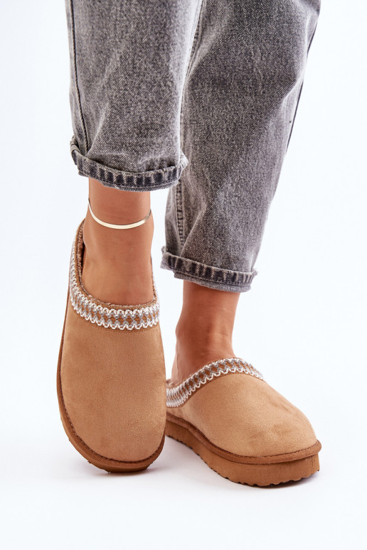 Conveniente sapato caseiro Chinelos Z Haftem Feminino Inblu FX000021 cor marrom Conveniente sapato caseiro Chinelos Z Haftem Feminino Inblu FX000021 cor marrom