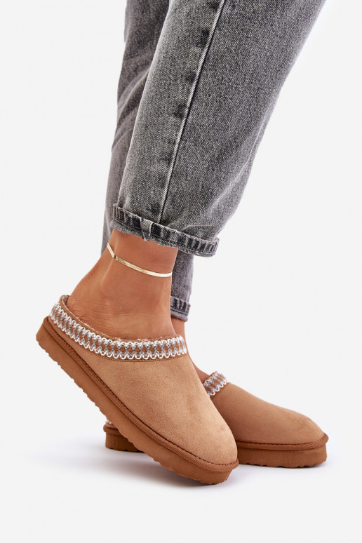 Conveniente sapato caseiro Chinelos Z Haftem Feminino Inblu FX000021 cor marrom Conveniente sapato caseiro Chinelos Z Haftem Feminino Inblu FX000021 cor marrom