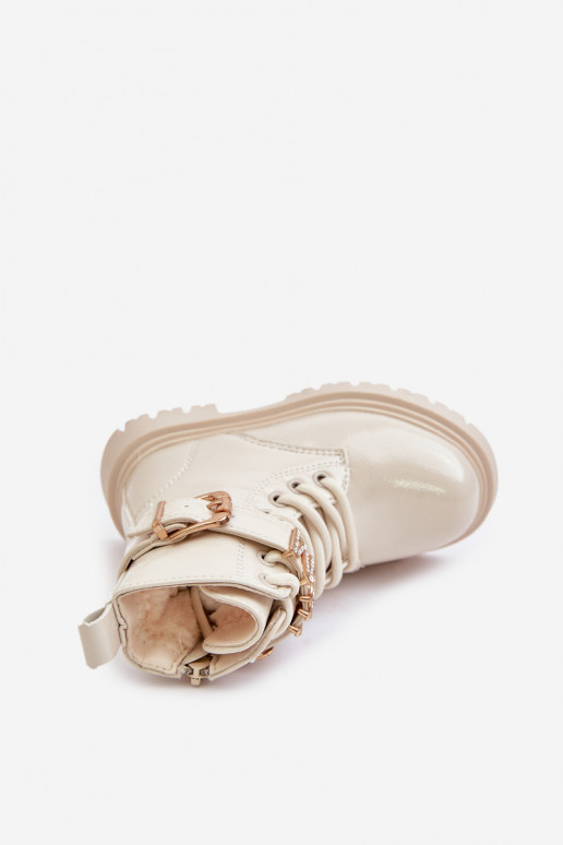 Botas Infantil com efeito verniz aquecimento com salto decorado bege Gilian Botas Infantil com efeito verniz aquecimento com salto decorado bege Gilian