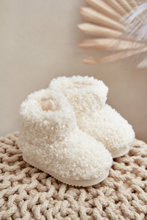 Botas Botas de neve Infantil com um casaco de pele Typu Baranek cor de marfim Mevael