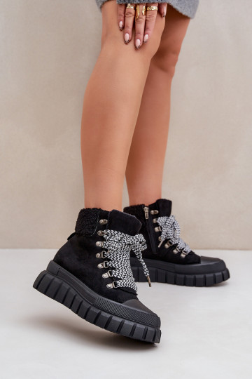 Botas forradas femininas com plataforma na cor preta Alcyhen 2
