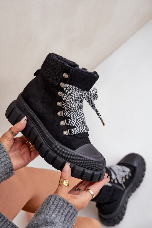 Botas forradas femininas com plataforma na cor preta Alcyhen