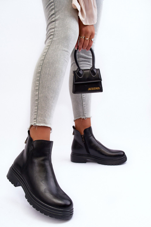 Botas na cor preta Foteini