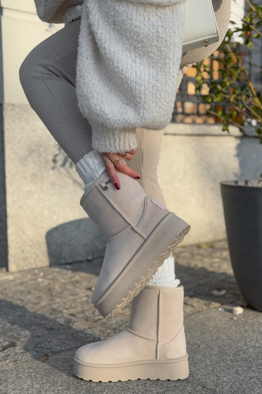 Alto Botas de neve Feminino com uma plataforma Big Star OO274897 cor de marfim Alto Botas de neve Feminino com uma plataforma Big Star OO274897 cor de marfim