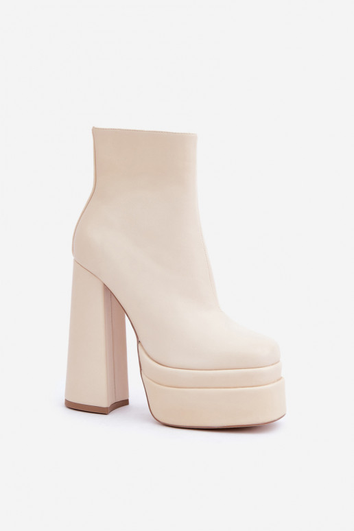 Botas com uma plataforma I Registro aquecimento cor de marfim Selahra Botas com uma plataforma I Registro aquecimento cor de marfim Selahra