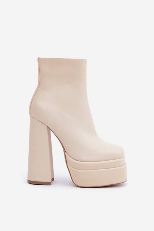 Botas com uma plataforma I Registro aquecimento cor de marfim Selahra Botas com uma plataforma I Registro aquecimento cor de marfim Selahra