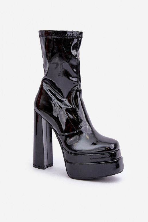 com efeito verniz Botas com uma plataforma I EMysokim Registro cor preta Lotisha com efeito verniz Botas com uma plataforma I EMysokim Registro cor preta Lotisha