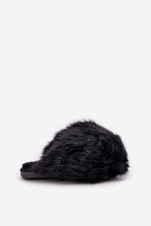 Chinelo feminino com pelúcia na cor preta INladisa