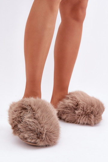 Chinelo feminino com pelúcia na cor areia INladisa 2