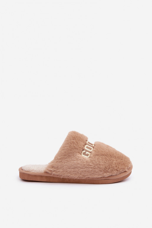 Chinelo feminino com pelúcia I Įjungtapisem na cor marrom Kalelia