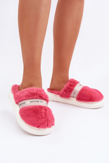 Chinelo com pelúcia e salto decorado na cor rosa Savalithea 2