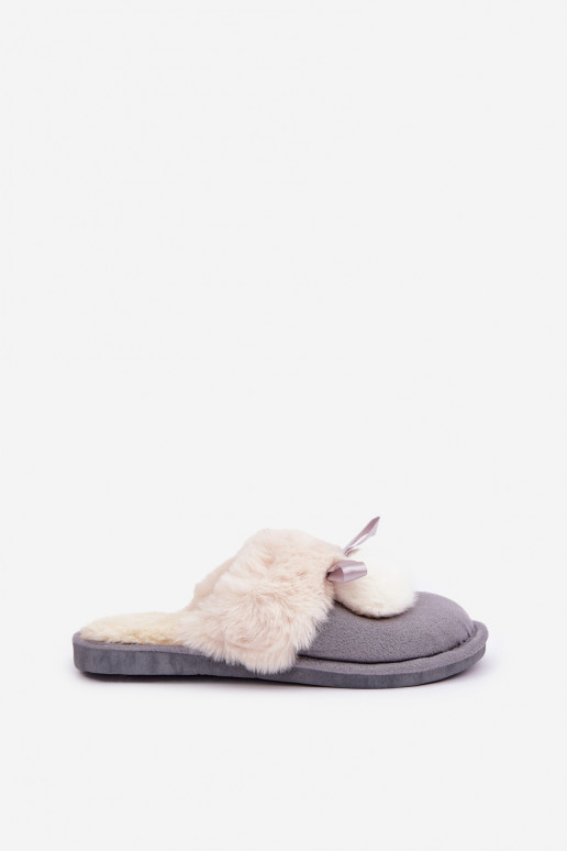 Chinelo feminino com pelinho na cor cinza Įjungtartani