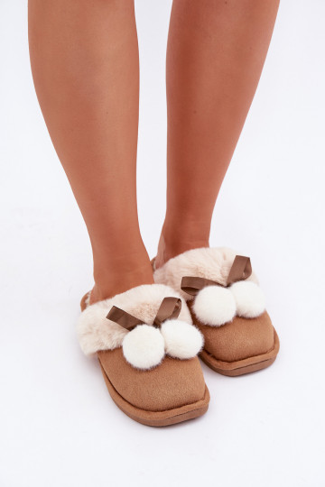 Chinelo feminino com pelinho na cor marrom Įjungtartani