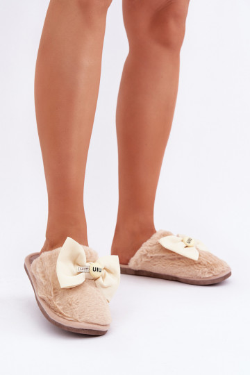 Chinelo feminino com pelinho I Lankas na cor areia Olfedi 2