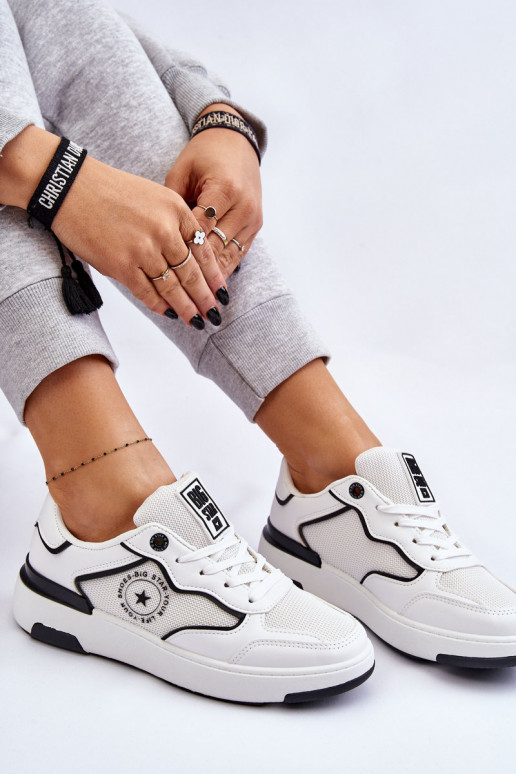 Tênis femininos de estilo esportivo Big Star LL274440 nas cores branco e preto