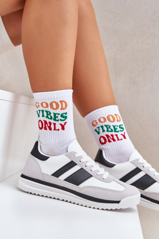 tênis À modalo de tênis Feminino cor branca Galabis tênis À modalo de tênis Feminino cor branca Galabis