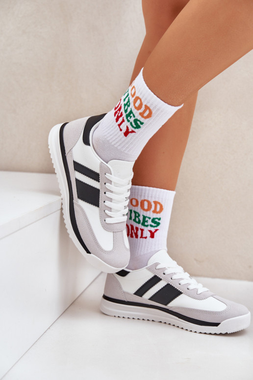 tênis À modalo de tênis Feminino cor branca Galabis tênis À modalo de tênis Feminino cor branca Galabis