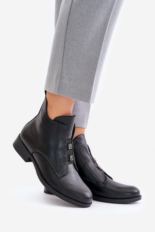 Botas Femininas Isoladas com Saltos... Botas Femininas Isoladas com Saltos...