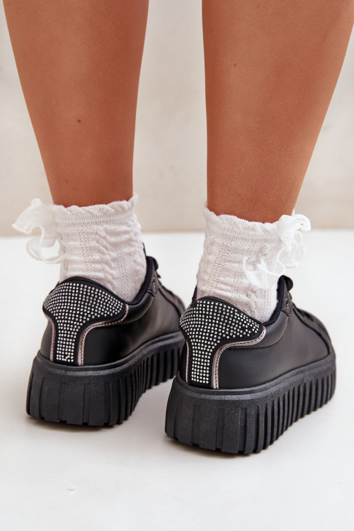 À modalo de tênis Feminino Z Przypinkami cor preta Grelesi