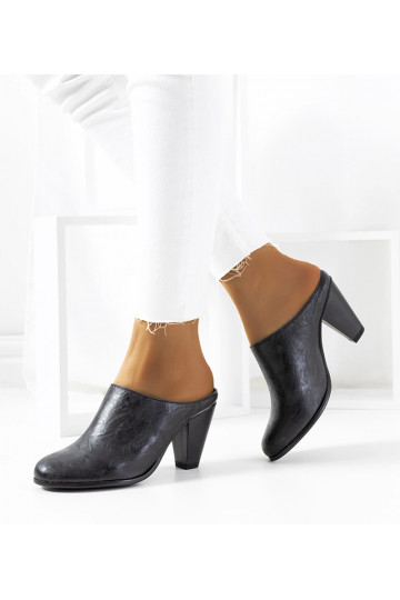 Mulas pretas de salto Plotkin