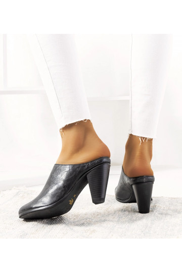 Mulas pretas de salto Plotkin 2