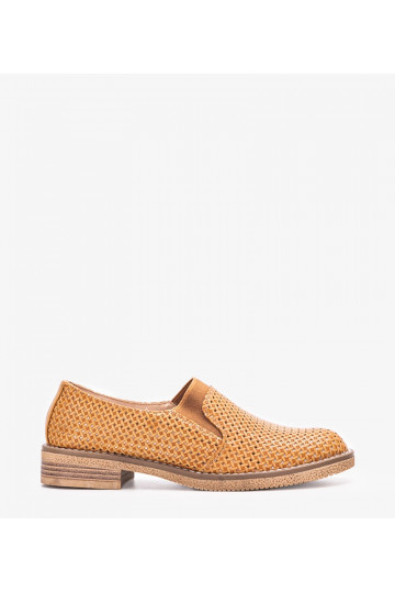 Sapatos vazados marrons Nilde