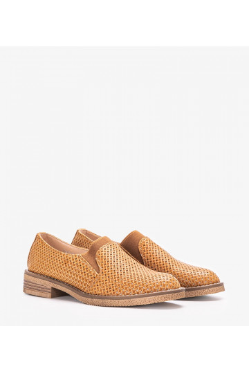 Sapatos vazados marrons Nilde 2
