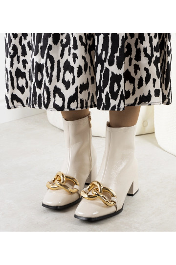Botins Milanel em verniz bege