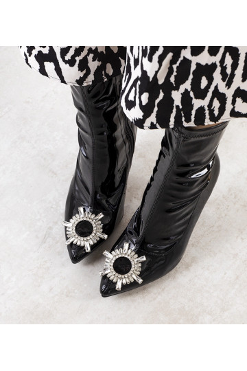 Botins pretos de verniz com... 2